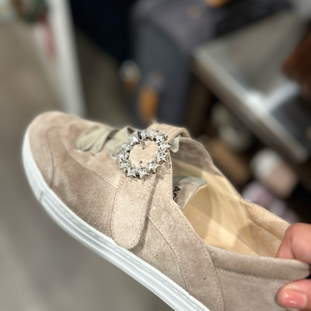 AGL sneakers almost new